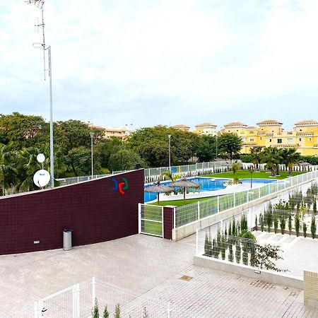 Magnifico Apartamento De Planta Alta La Isla Torrevieja Ngoại thất bức ảnh